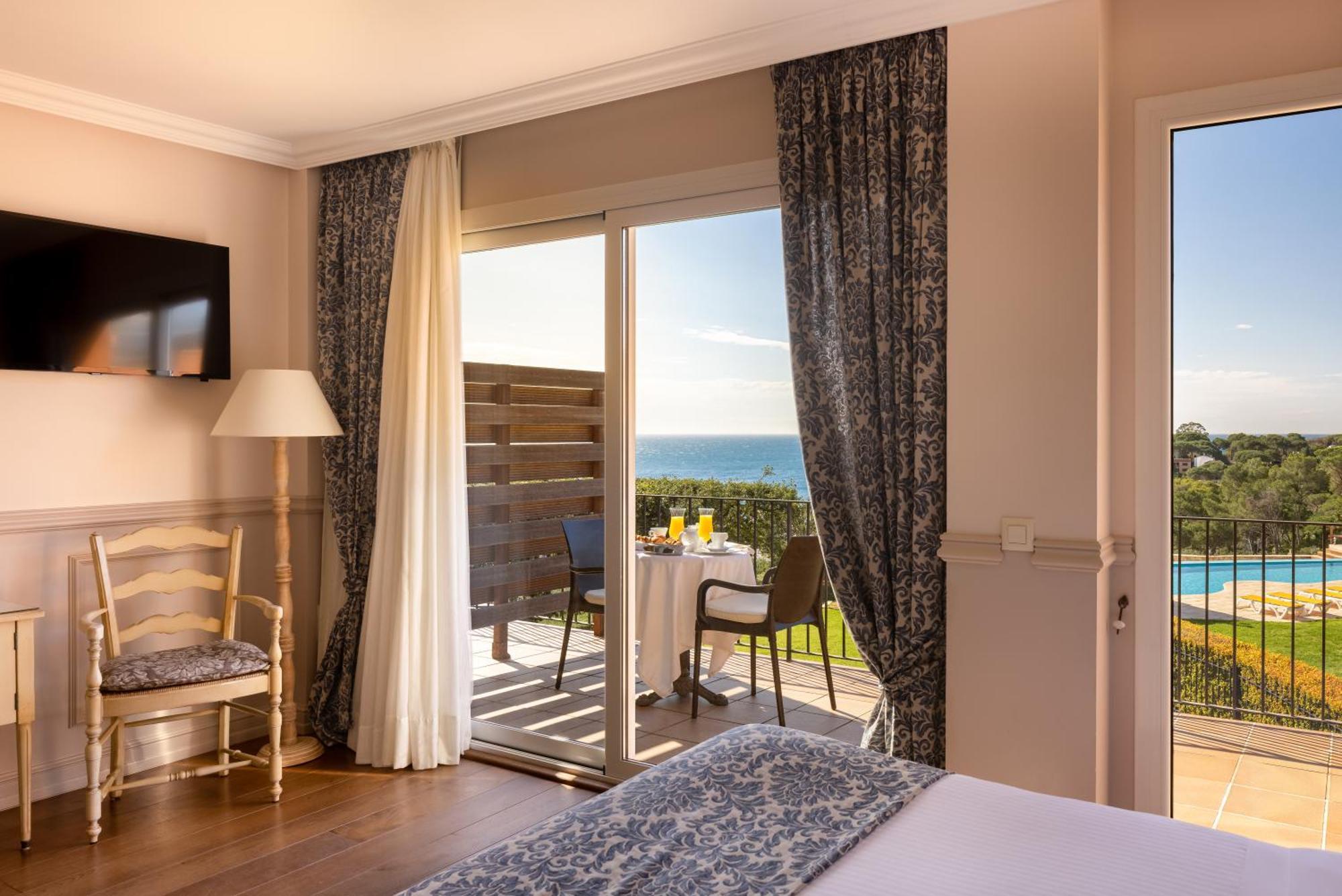 Hotel Blaumar Llafranc Bagian luar foto